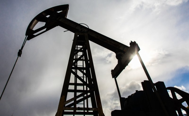 Цены на нефть выросли на фоне вступления в силу новой сделки ОПЕК+