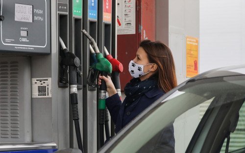 Трейдеры увидели риски роста цен на бензин