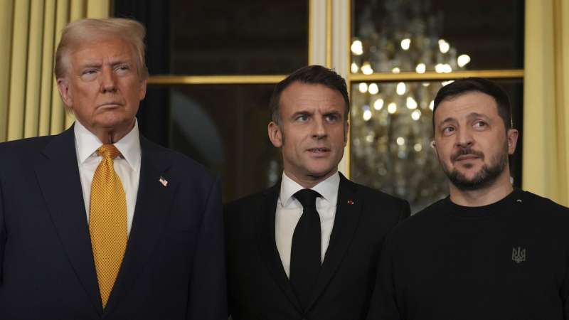 "Показали место". В Киеве рассказали, как команда Трампа унизила Зеленского