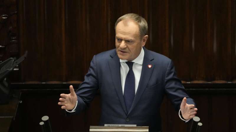 Польша ожидает переломных событий на Украине в ближайшее время, заявил Туск