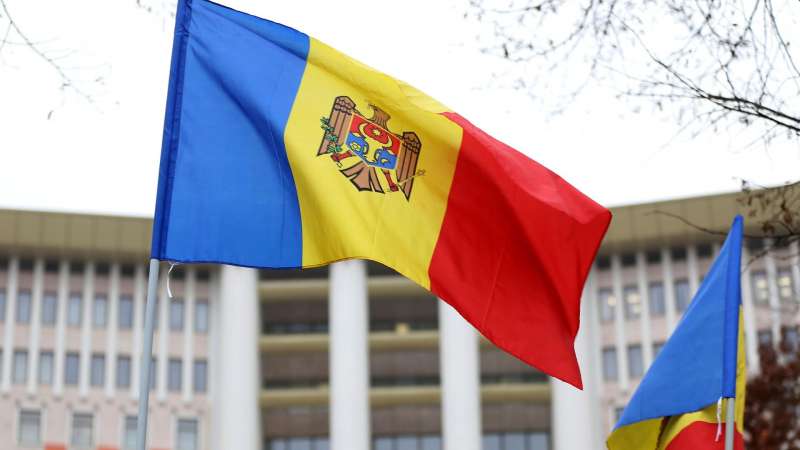 Шор призвал жителей Молдавии и Румынии выйти на протесты